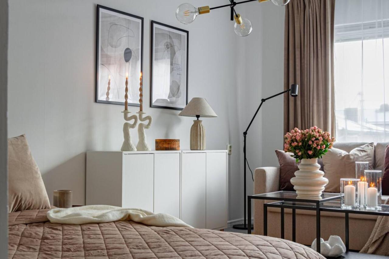 Simple Studio In Trendy Soedermalm - Construction Work Stoccolma Esterno foto